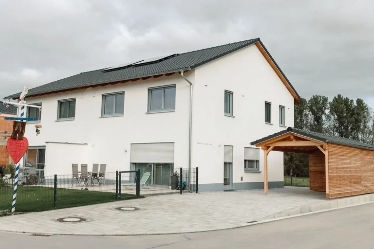 Neubau Doppelhaushälfte - Außenansicht